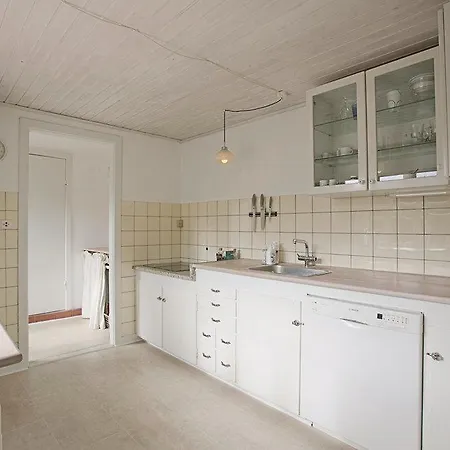 Дом отдыха Two-bedroom Holiday In *