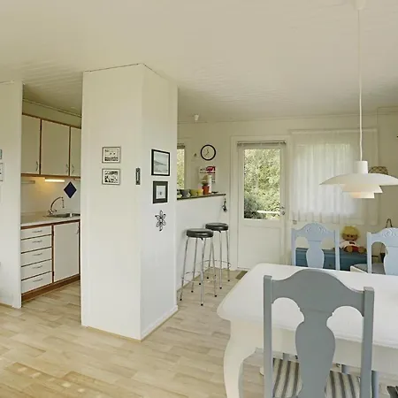 Дом отдыха Two-bedroom Holiday In Аллинге