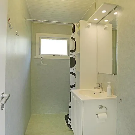 Two-bedroom Holiday In *